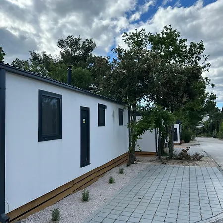 Vakantiehuis Mobile - Sea La Vie Biograd Na Moru
